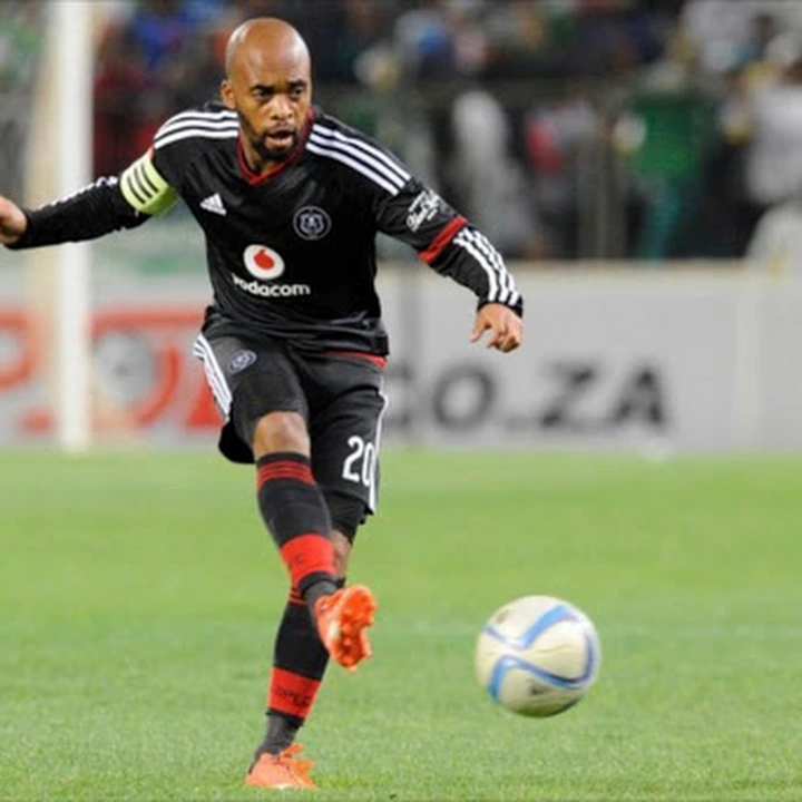 Orlando Pirates bolster squad with foreign striker and centreback